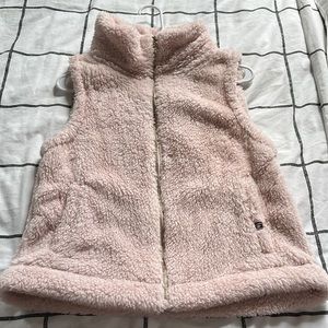 pink fuzzy tommy hilfiger vest